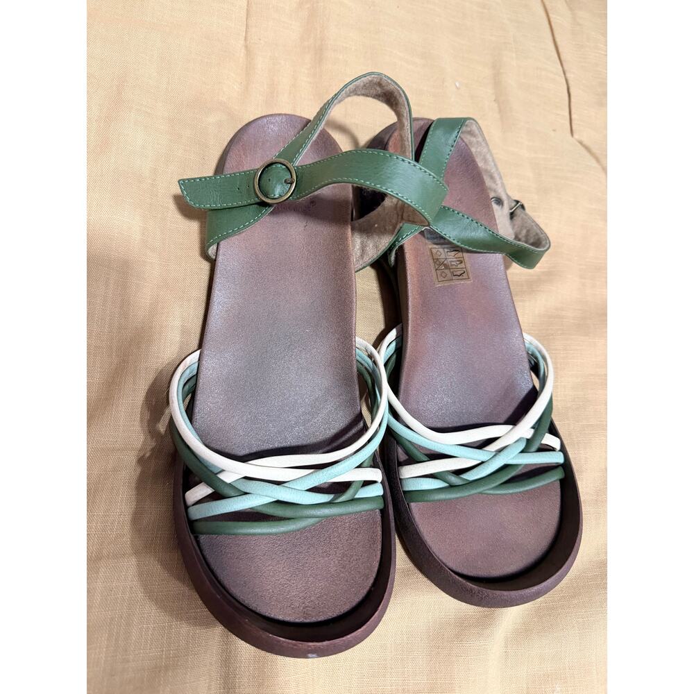Regetta Canoe Walking SANDALS Boat Shoes 10 womens